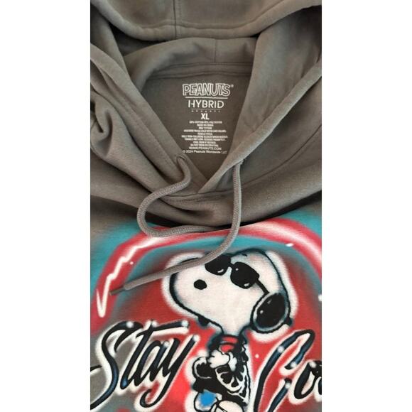 Snoopy Stay Cool Hoodie Gray Airbrush Graphic Peanuts Hybrid Apparel XL - Picture 2 of 16
